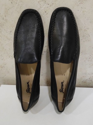 Moccasins like new, size 41.5-42, black casual shoes