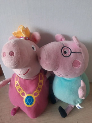 Peppa Pig plush toy used