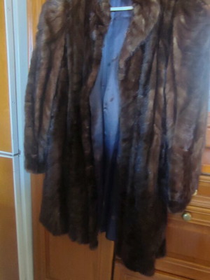 Vintage mink fur coat short, like new, brown