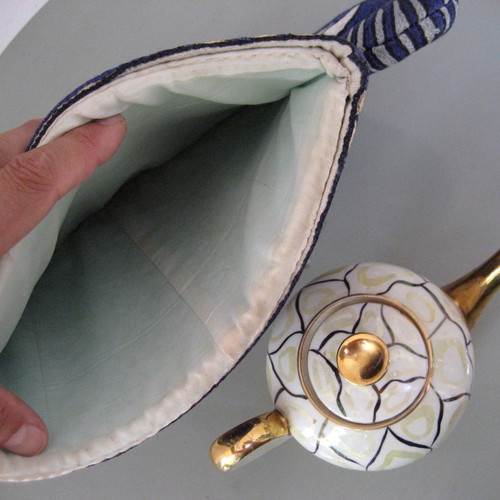 Tea Cosy from India with silk embroidery unused