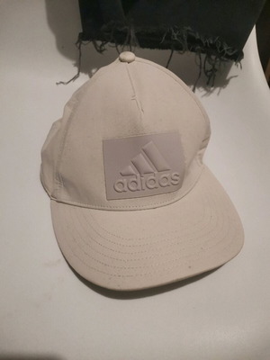 Καπέλο Adidas μεταχειρισμένο, μέγεθος M