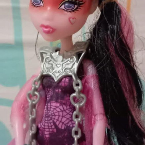 Monster High Draculaura Doll "Haunted Getting Ghostly" like new