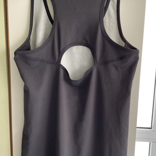 Women's sports shirt like new, size S, black and gray
