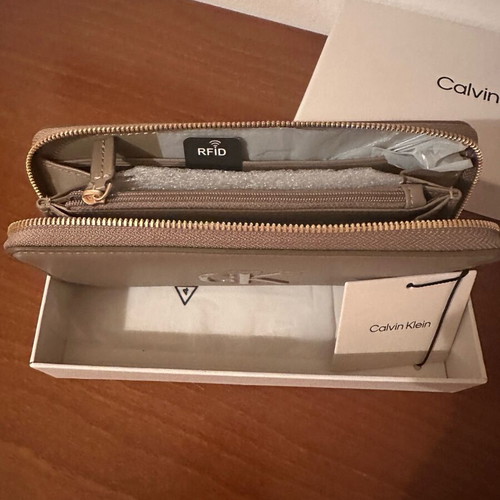 Calvin Klein leather women's wallet new beige