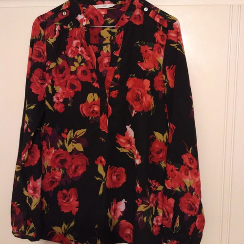 Floral women's shirt used, size M