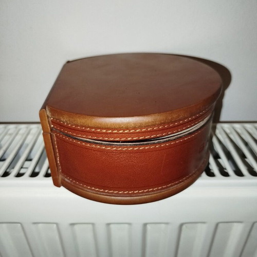 Balenciaga wooden box like new with leather band