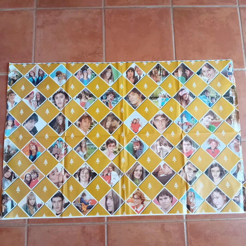 Rebelde Way collectible posters and stickers like new, set of 5