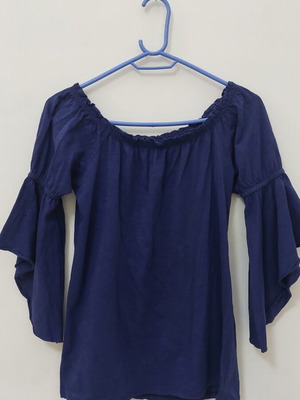 Celestino women's blouse size M, like new, blue