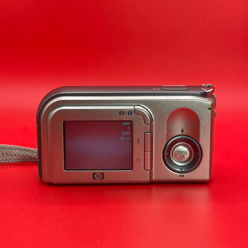 HP Photosmart E327 digital camera used