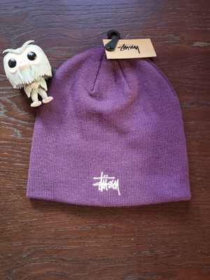 Stussy Beanie purple brand new, one size