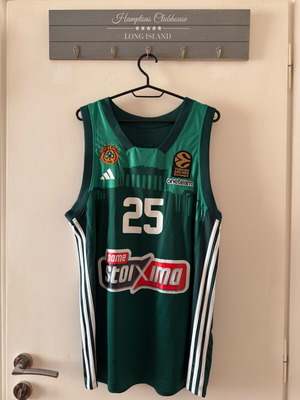 Фланелка Panathinaikos bc размер L нова