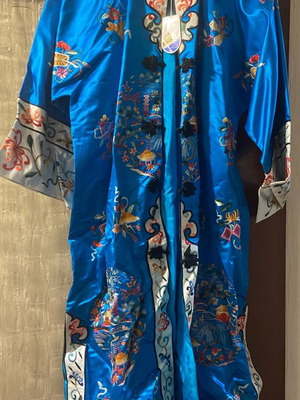 Silk kimono new with embroidery blue size M