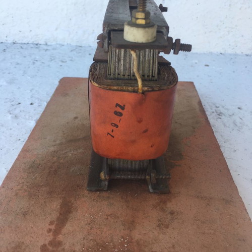 Old current transformers unknown voltage as seen