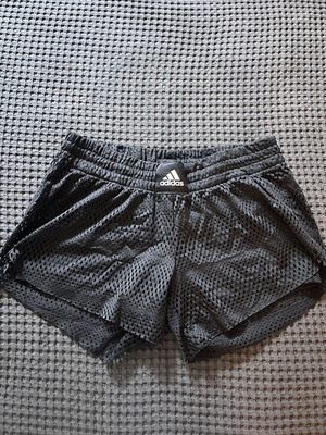 Adidas workout shorts like new, black, size XS