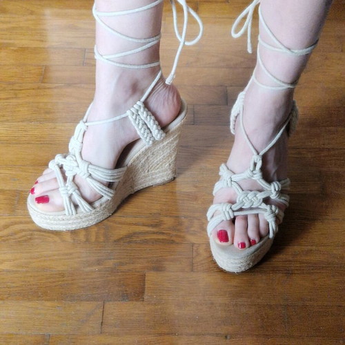 Woven platform sandals beige like new, size 38