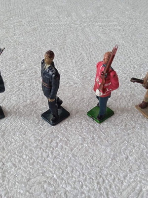 Military miniature figures used, pack of 4, 1960s