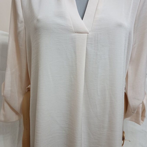 Women's dress new, size M