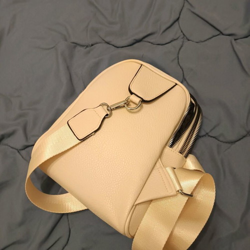 Crossbody bag white new with multiple compartments