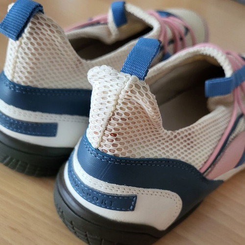 Escada Sport leather athletic shoes like new, size 39, white and pink