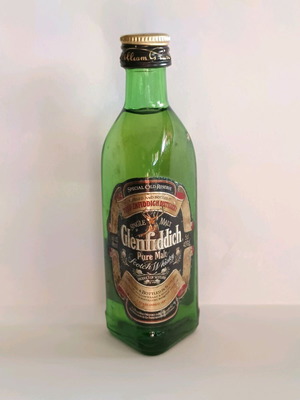 Glenfiddich miniature 50ml like new