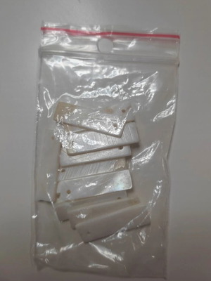 Shells for jewelry new, pack of 14 pieces with hole