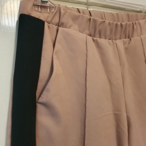 Track pants Zara like new, sapio milo color with black stripe
