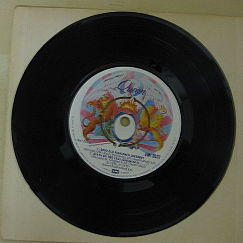 Queen Queen's First E.P. 7" EP like new, rock