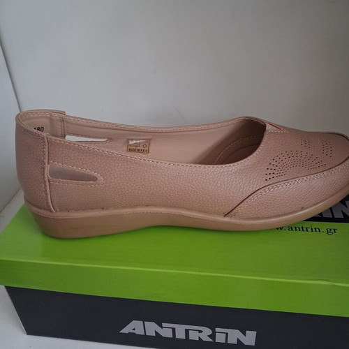 Women's shoes size 40 new beige