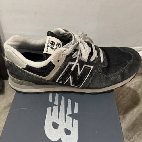 New Balance 574 sneakers used, black and grey, size 37