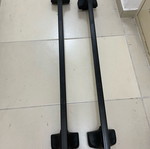 Thule bars like new