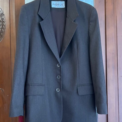 FIDELE Branded Women's Jacket like new, Size L / XL, brown