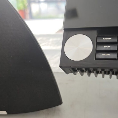 B&O Beolab 4-Beosound 4 sound system used, one speaker faulty