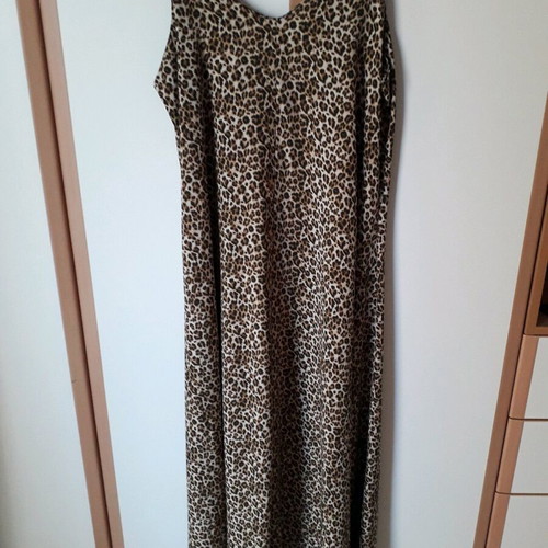 Maxi dress new, tiger print with thin straps, polyester