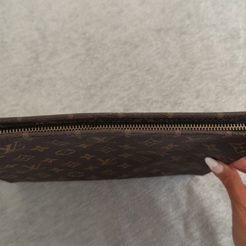 Louis Vuitton Toiletry Pouch 26 Monogram Brown Canvas