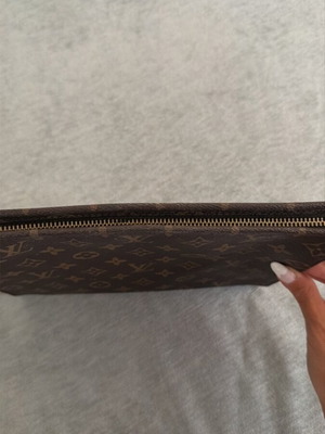 Louis Vuitton Toiletry Pouch 26 Monogram Brown Canvas