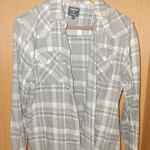 TRN1961 shirt gray with checkered pattern, size S, in good condition