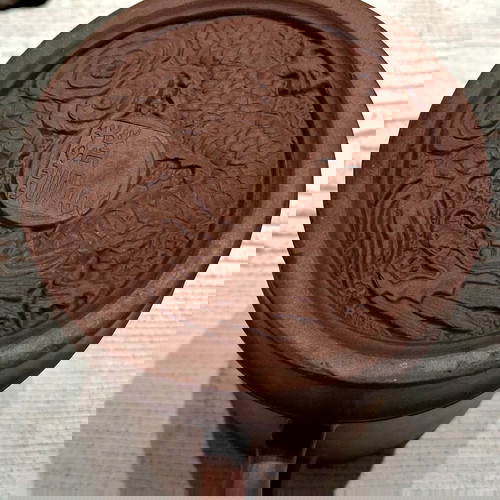 Yixing Zisha teapot new with embossed dragon decoration