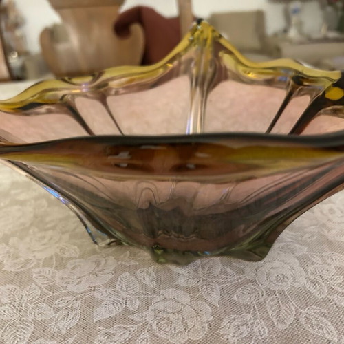 Vintage Murano glass bowl like new