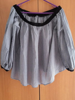 SheIn Blouse Shirt Fine Check Black Gray Balloon Sleeves Like New