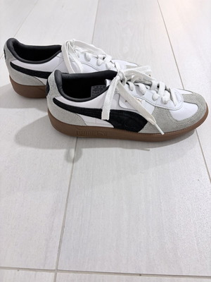 Puma Palermo unisex sneakers, black and white