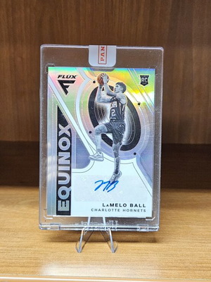 Panini Flux LaMelo Ball RC auto /25