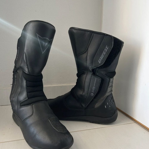 Dainese motorcycle boots used, black, size 42