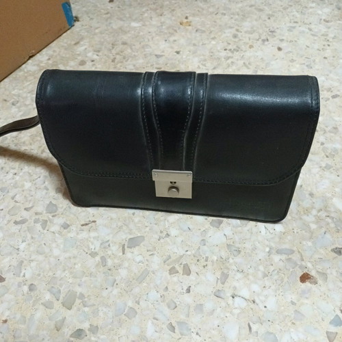 Diplomat men's leather bag like new, black