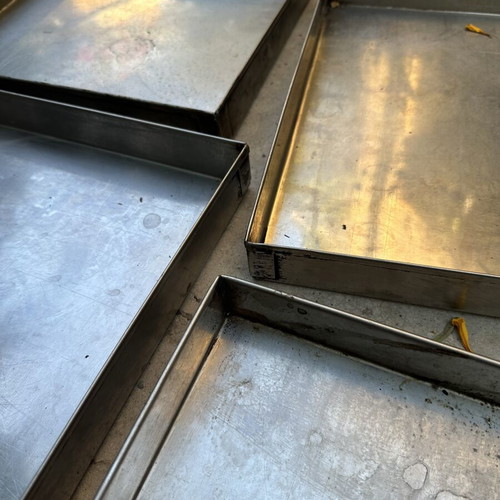 Heavy Duty Commercial Baking Trays set of 5 used