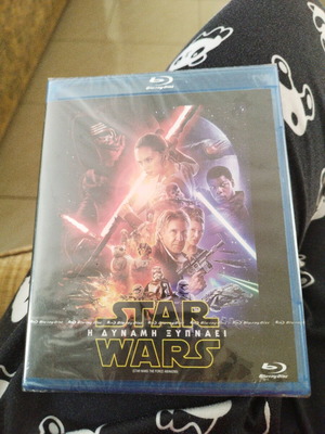 Star Wars Η δύναμη Ξυπνάει+Bonus Blu Ray
