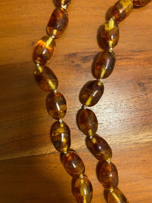Worry beads like new, pack of 80 pieces