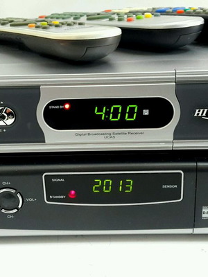 Digital satellite receivers used, HIVION HV-9090X and V-TECH Z9000, set of 2