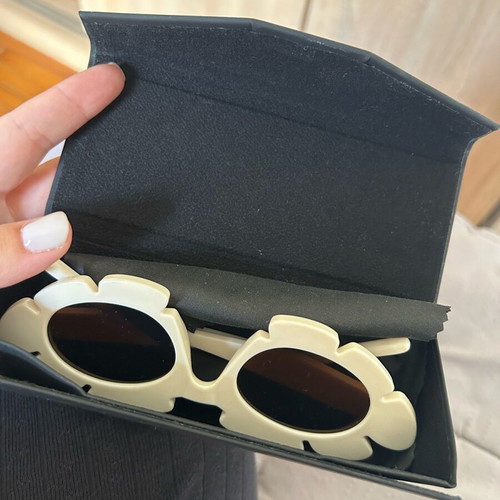 Women's sunglasses like new, white unused