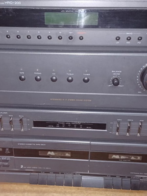 Hitachi Vintage Hi-Fi σύστημα ήχου σαν καινούργιο με ηχεία και πικάπ HT-300