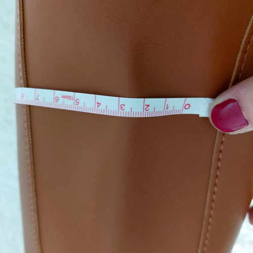 Tote shoulder bag like new, brown tan